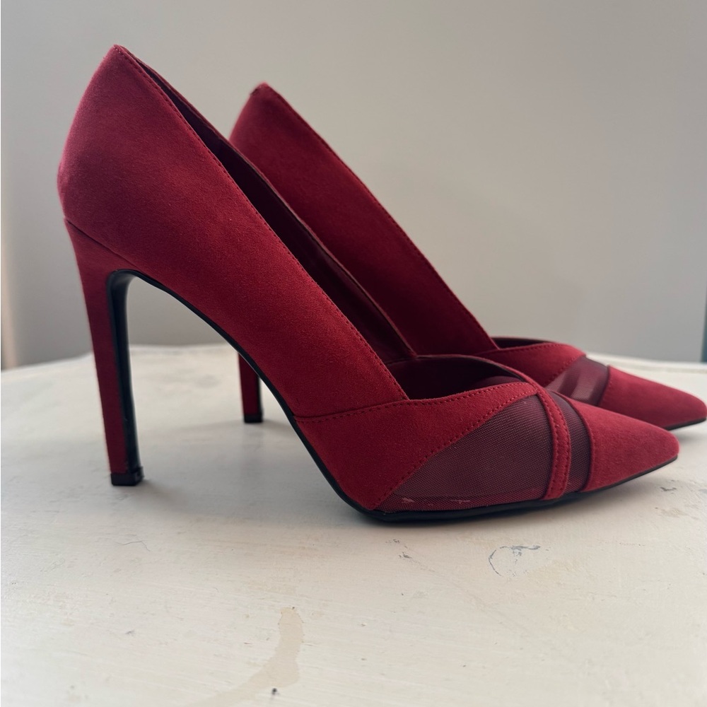 Red Nine West Heels